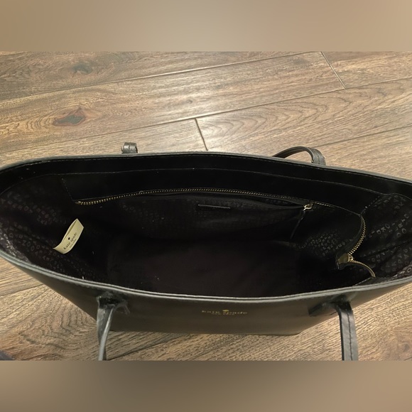 Black Kate Spade tote - medium size. - Picture 4 of 6